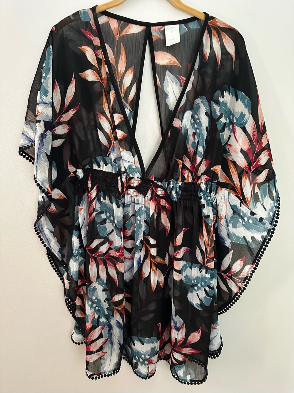 Kona Sol Kaftan Cover-Up Black Floral Medium Like New